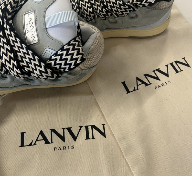 Lanvin Curb Panelled Laced-up Sneaker