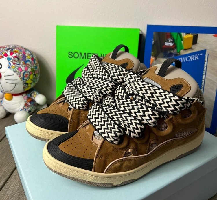 Lanvin Curb Sneakers Mocha