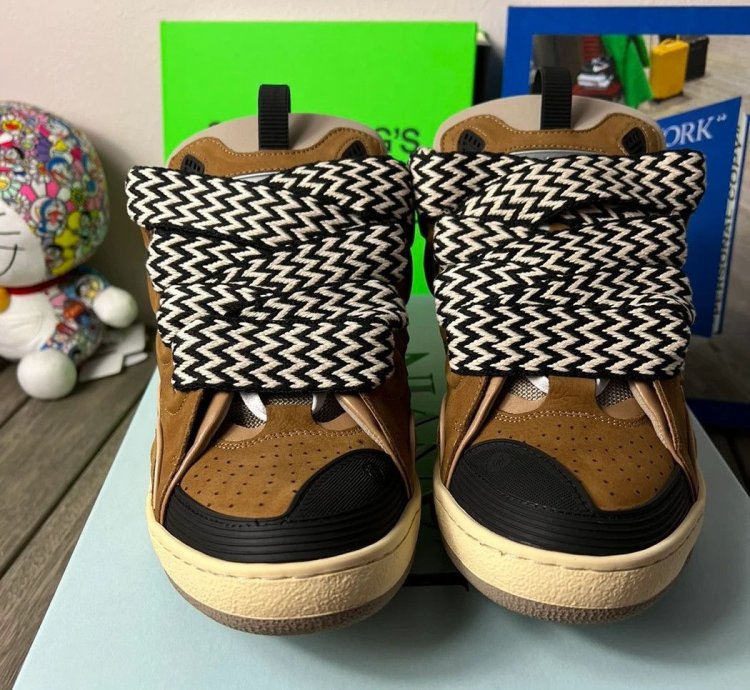 Lanvin Curb Sneakers Mocha