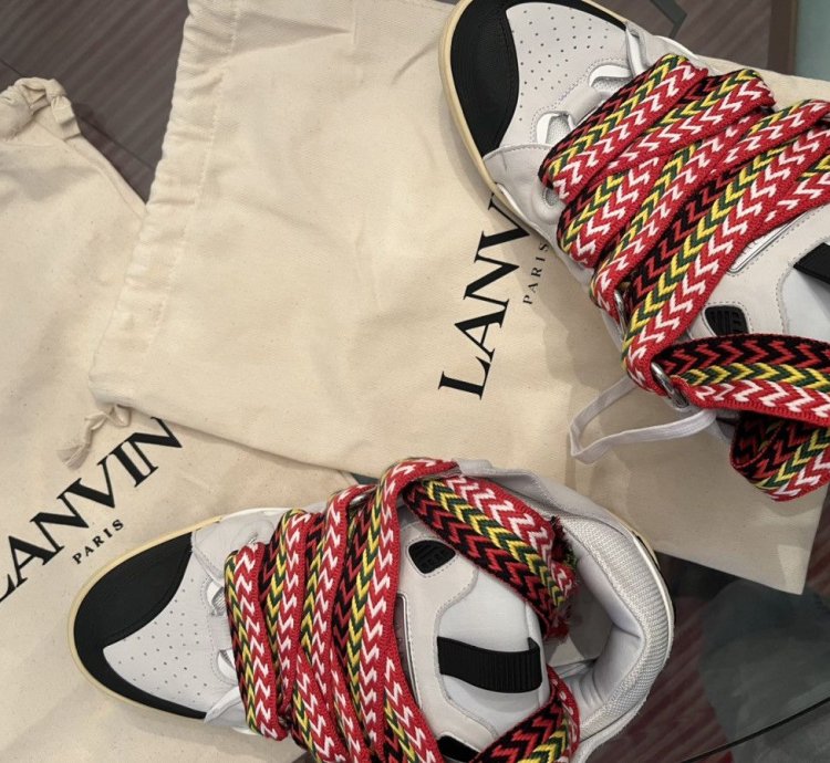 Lanvin Curbs Brand New