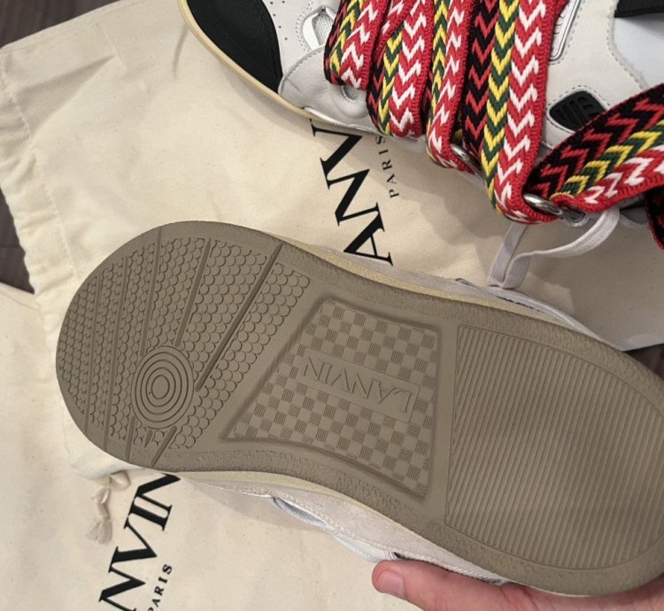 Lanvin Curbs Brand New