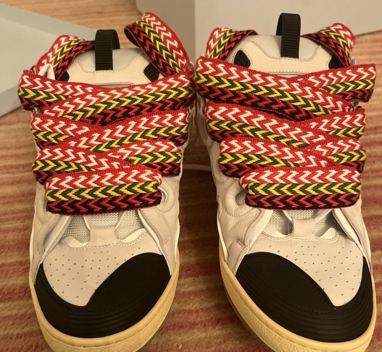 Lanvin Curbs Brand New