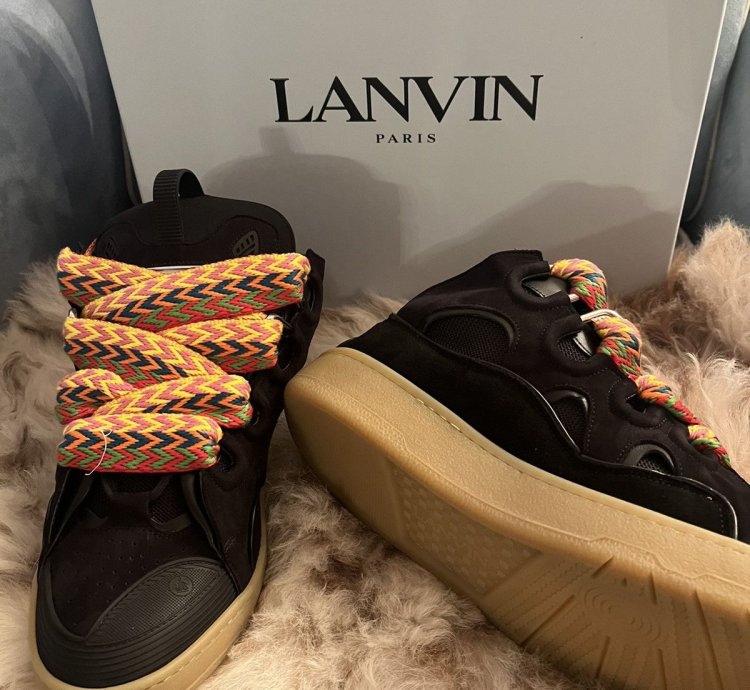 Lanvin Curbs In Black Sz44
