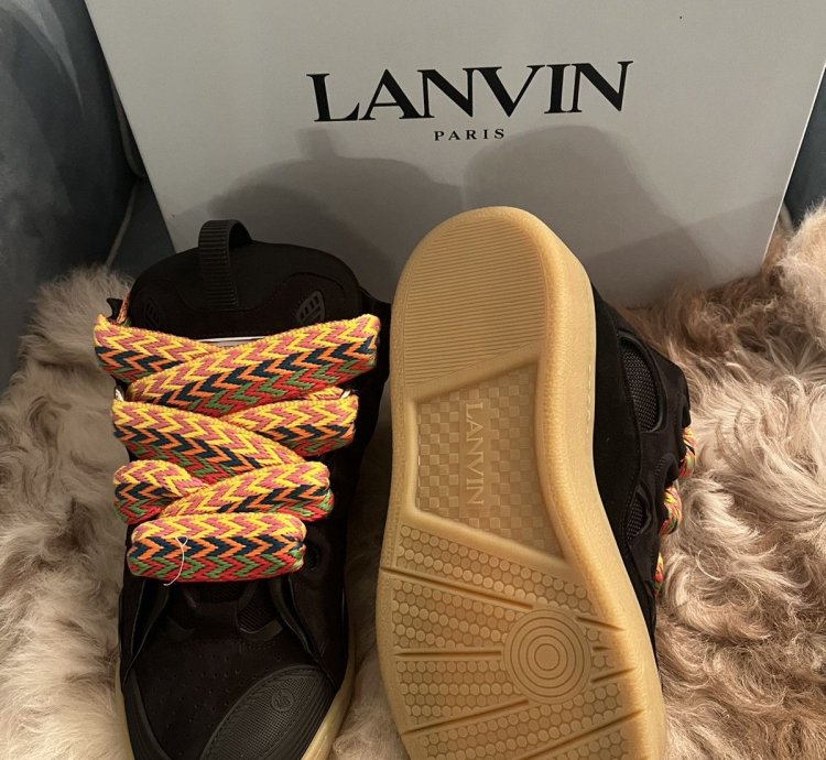 Lanvin Curbs In Black Sz44