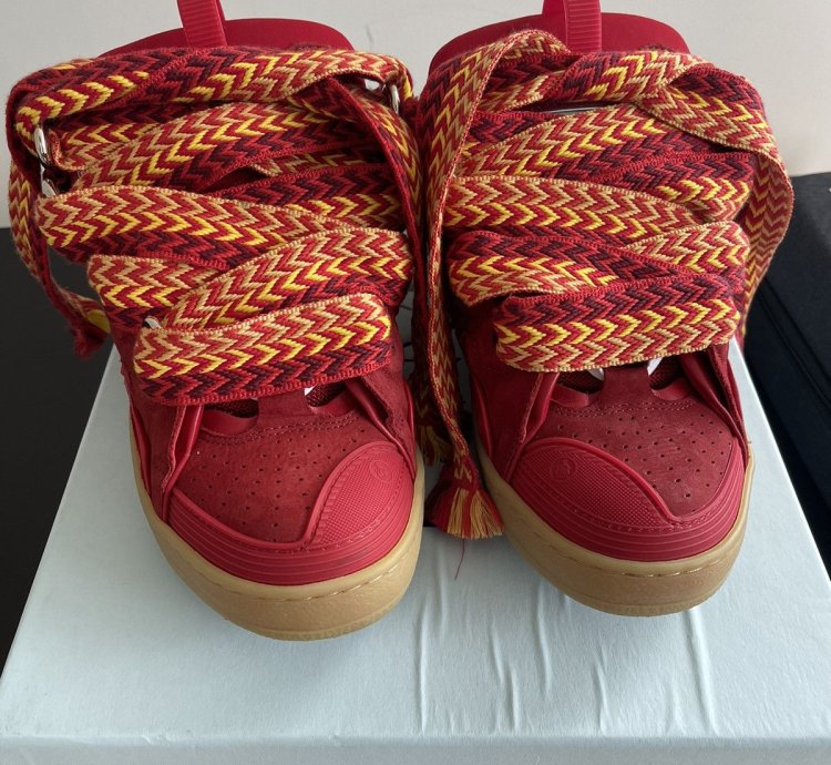 Lavin Curb Sneaker