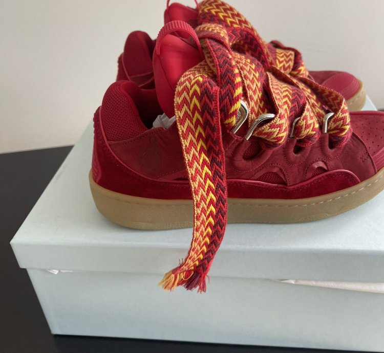 Lavin Curb Sneaker