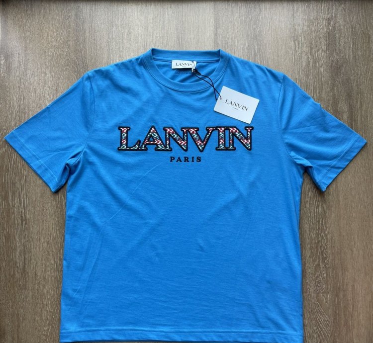 Logo Shoestring Tee