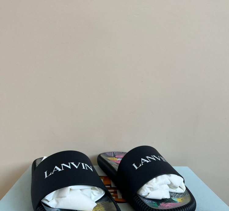 Logo Slides In Black