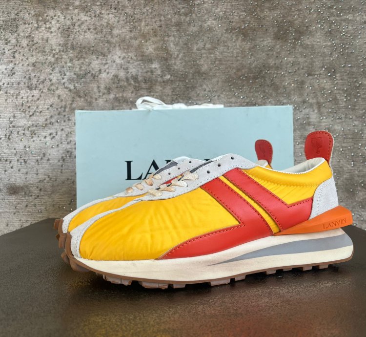 Mesh Leather Runner Trainer In Yellow Orange
