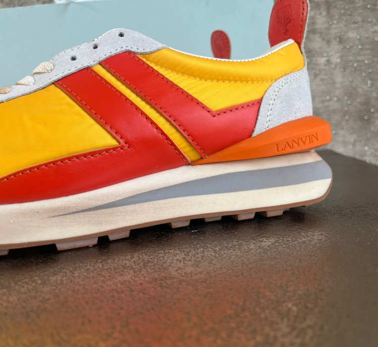 Mesh Leather Runner Trainer In Yellow Orange