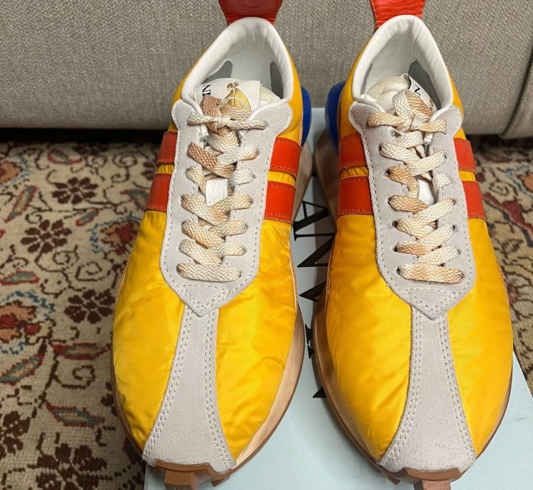 Mesh Runner Trainer Sneakers In Yellow Red