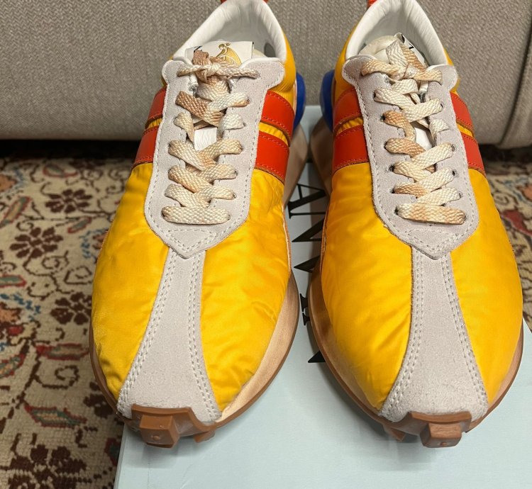 Mesh Runner Trainer Sneakers In Yellow Red