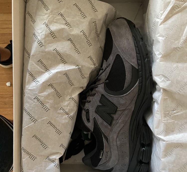 New Balance 2002r Gore-tex Jjjjound Charcoal