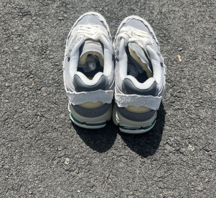 New Balance 2002r Protection Pack Rain Cloud