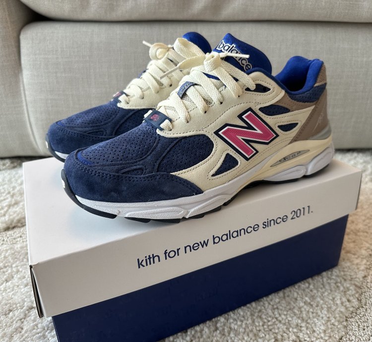 New Balance 990v3 Daytona Kith 990v2 Kith Cyclades
