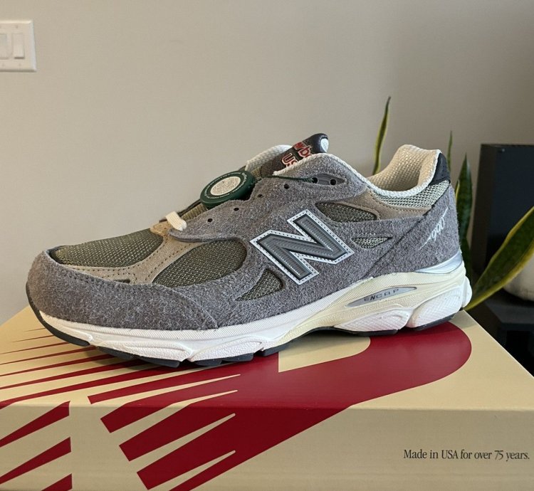 New Balance 990v3 Teddy Santis Made In Usa Marblehead