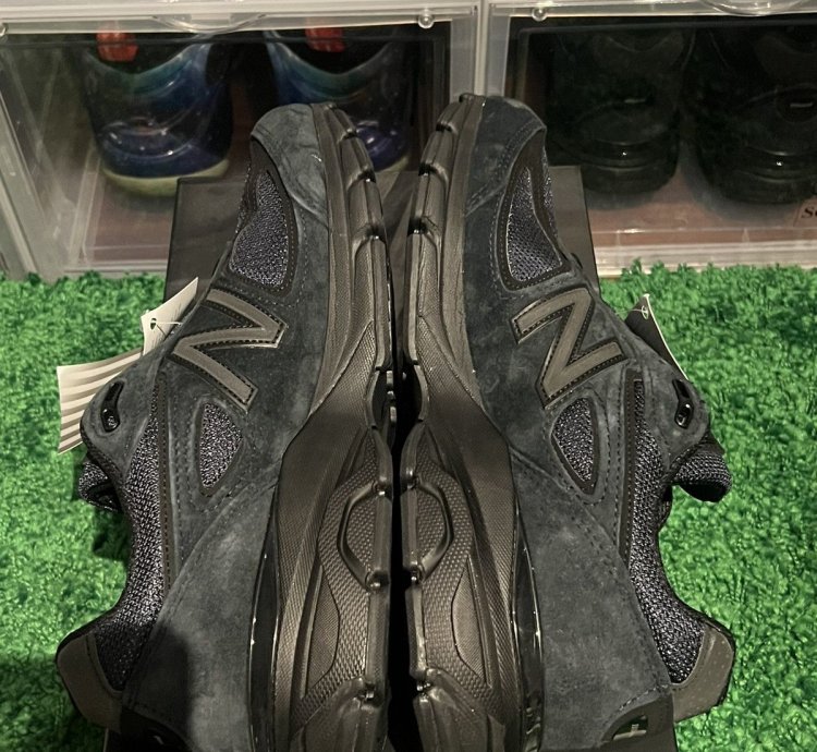 New Balance 990v4 Jjjjound