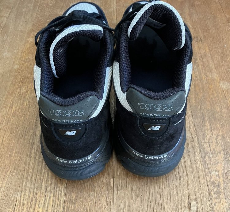 New Balance 990v4 Joe Freshgoods 1998 Outro