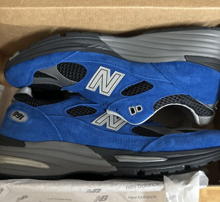 New Balance 991 V2 City Pack Uk