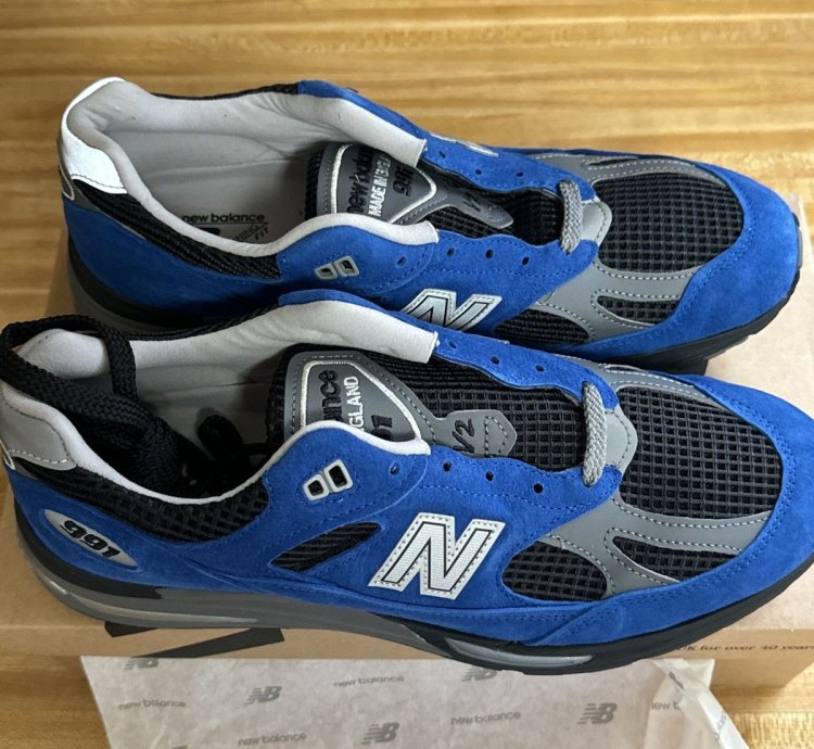 New Balance 991 V2 City Pack Uk