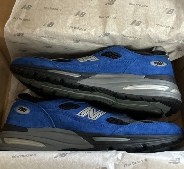New Balance 991 V2 City Pack Uk