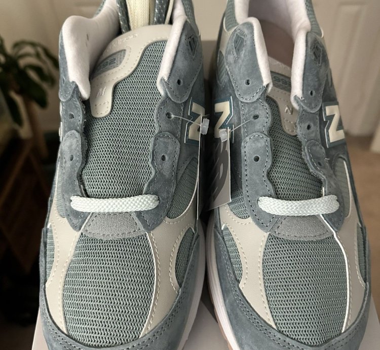 New Balance 992 Kith