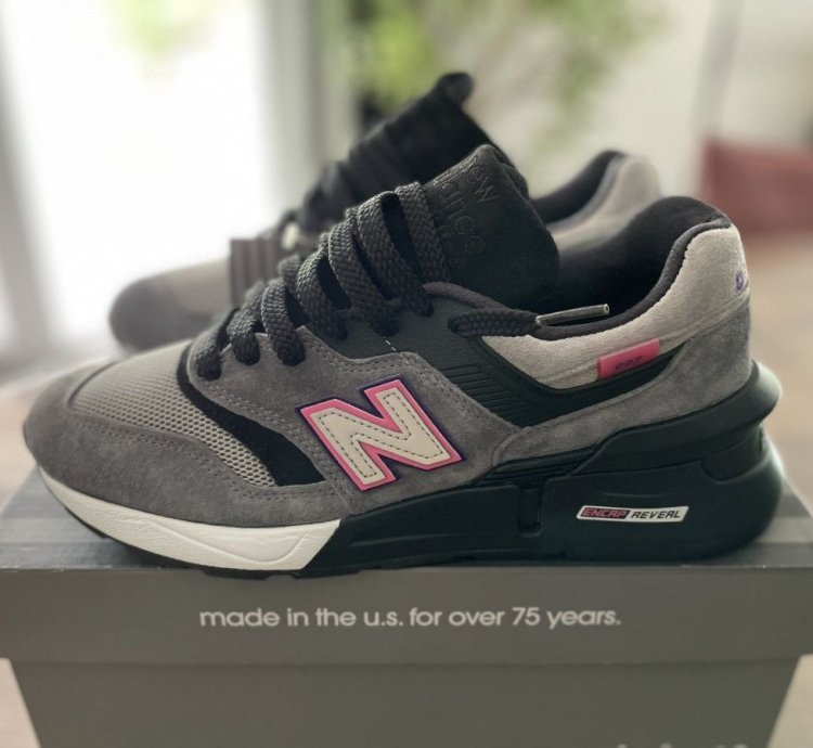 New Balance 997s Fusion Kith United Arrows Sons Gris Rose