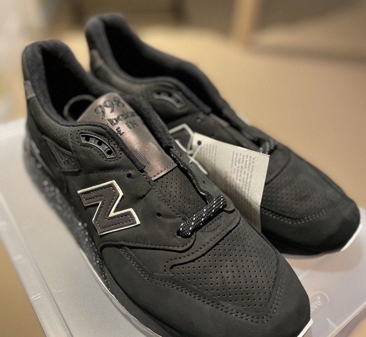 New Balance 998 Northern Lights
