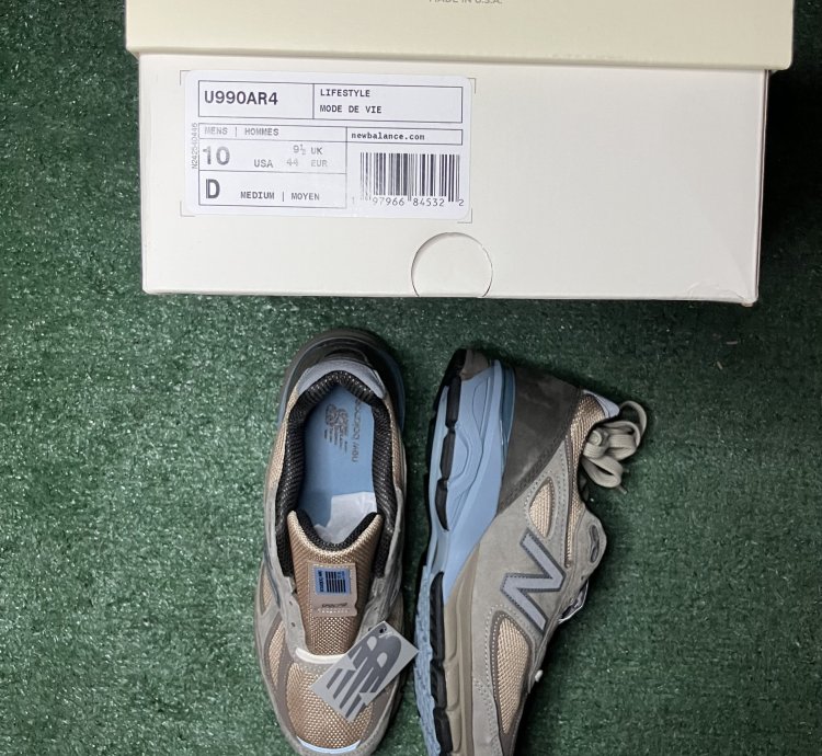 New Balance Auralee Miusa 990v4 Grey Size 10 Ships Asap
