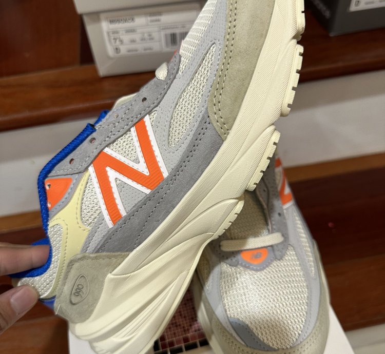 New Balance Kith 990v6 Msg Knicks 7 5