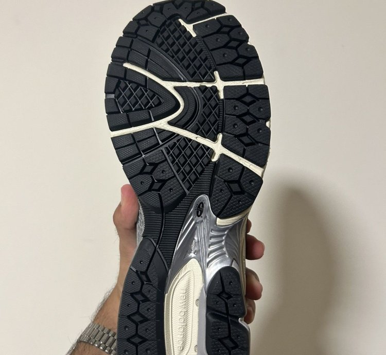 New Balance Metallic 1906 Loafers