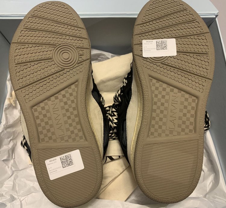 Ss 21 Curb Sneakers
