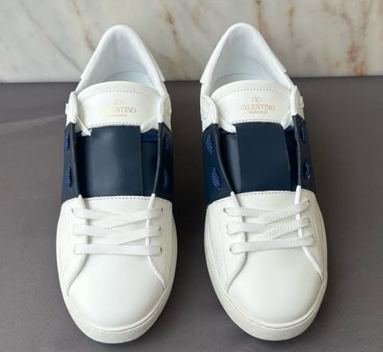 Valentino Garavani Leather Sneakers marine