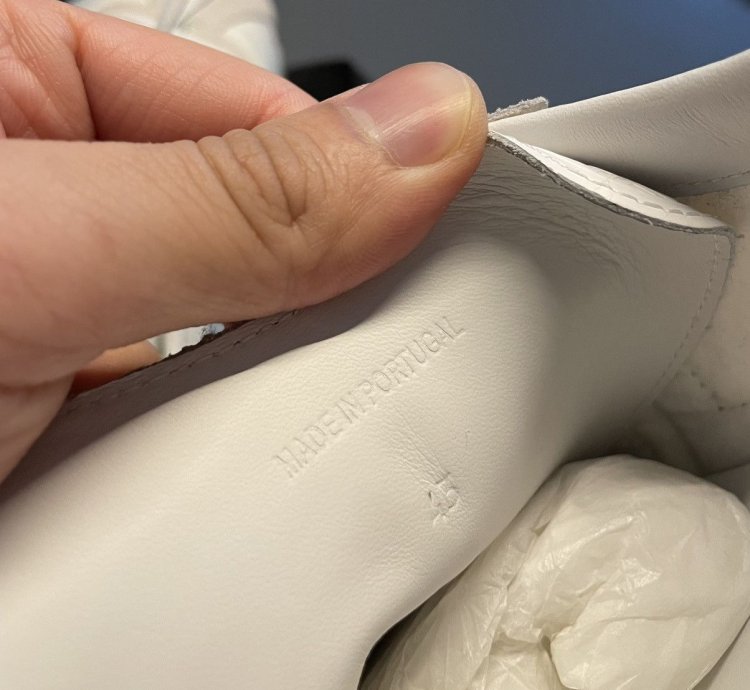 Super Runway Limited Edition Logo Sneaker