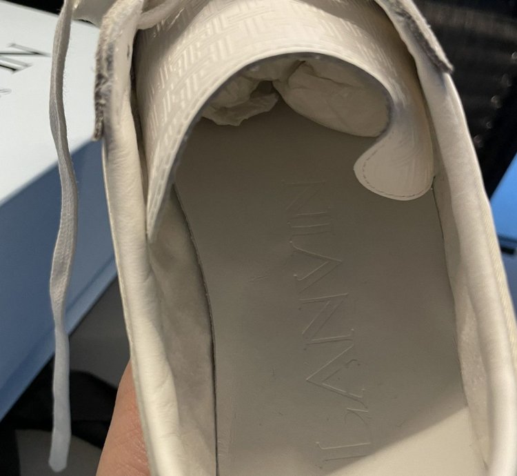Super Runway Limited Edition Logo Sneaker