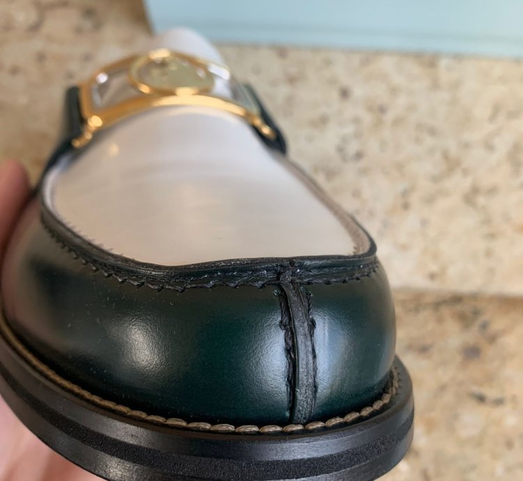Swan Loafers In Dark Green