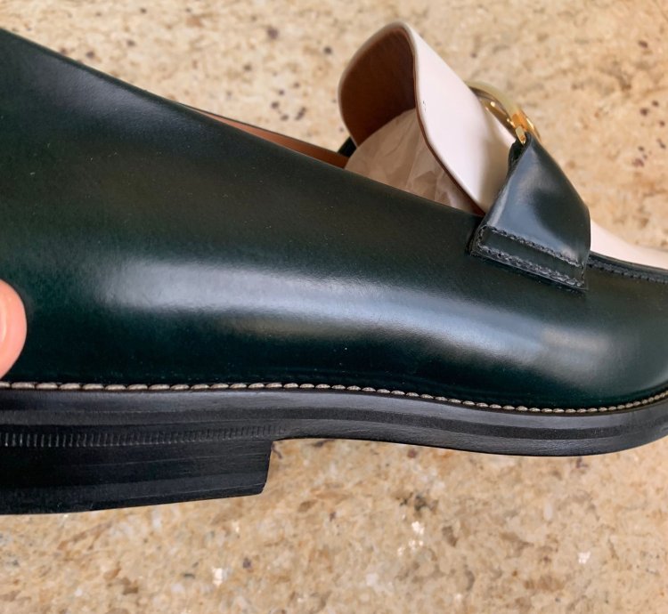 Swan Loafers In Dark Green