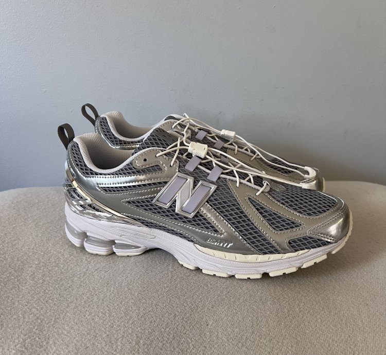 The Basement New Balance 1906r In Silver