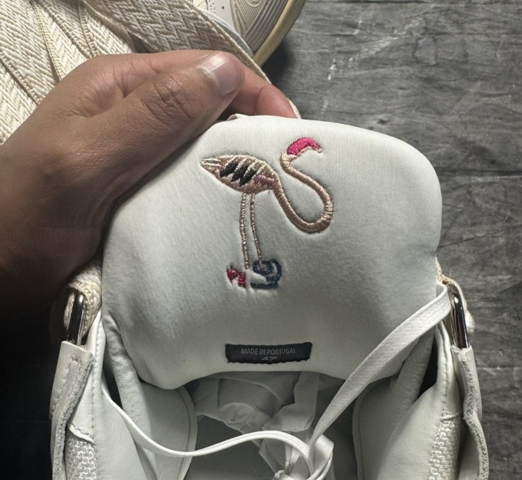 The Webster Lanvin Curb In White Jade