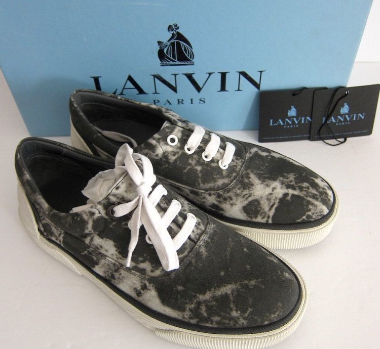 Vulcanized Tie Dyed Sneakers 690