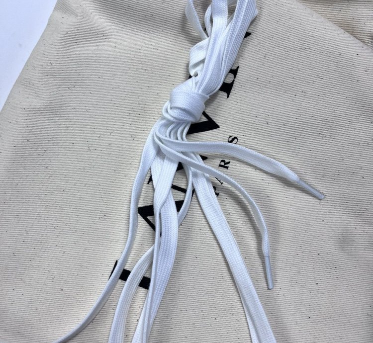 White Ddb0 Calf Leather Sneakers