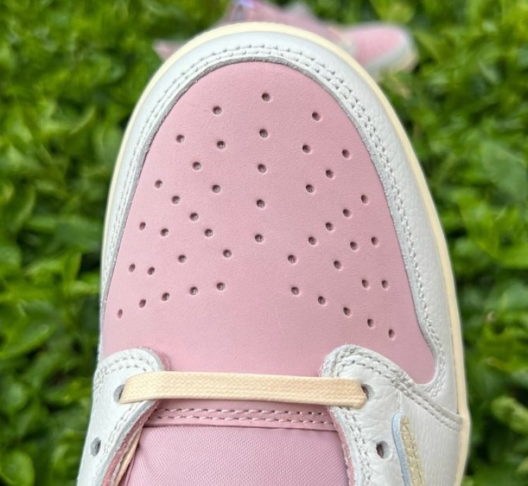 Air Jordan 1 Retro Low Og Sp Travis Scott Sail Shy Pink