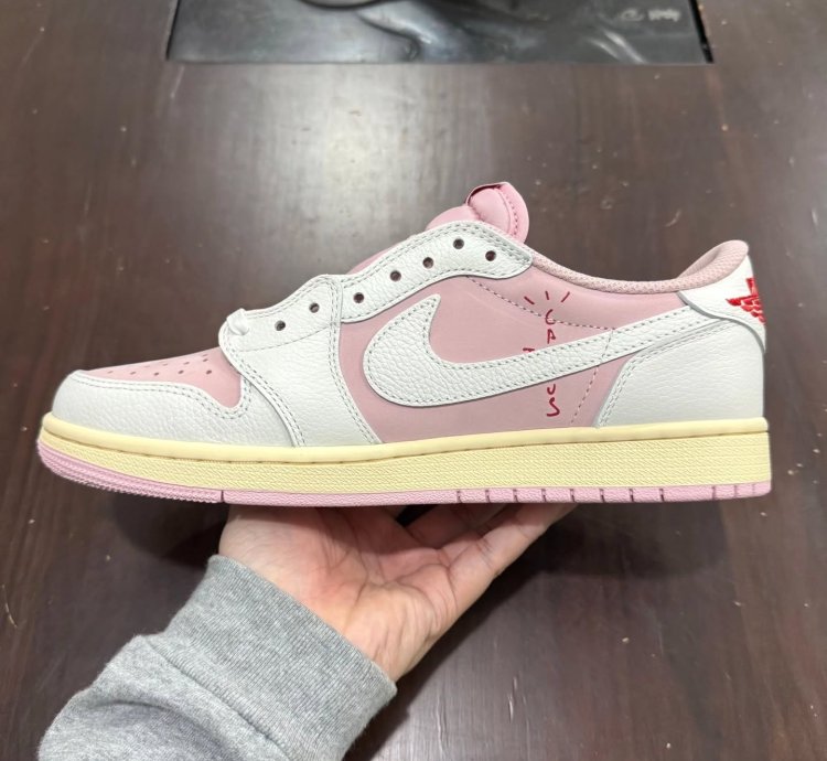 Air Jordan 1 Retro Low Og Sp Travis Scott Sail Shy Pink