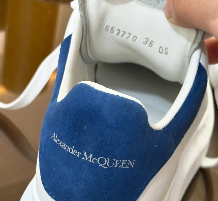 Alexander Mcqueen Oversized Worker Blue