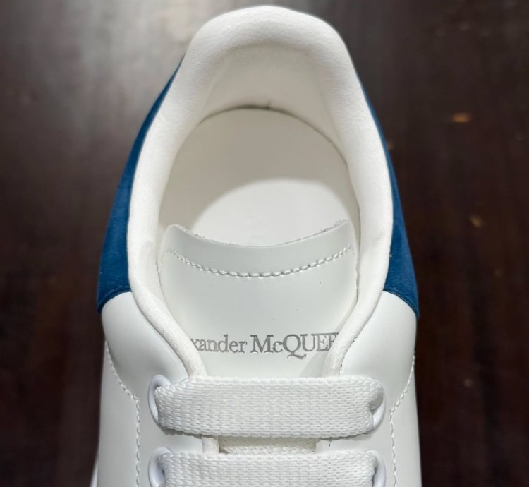 Alexander Mcqueen Oversized Worker Blue