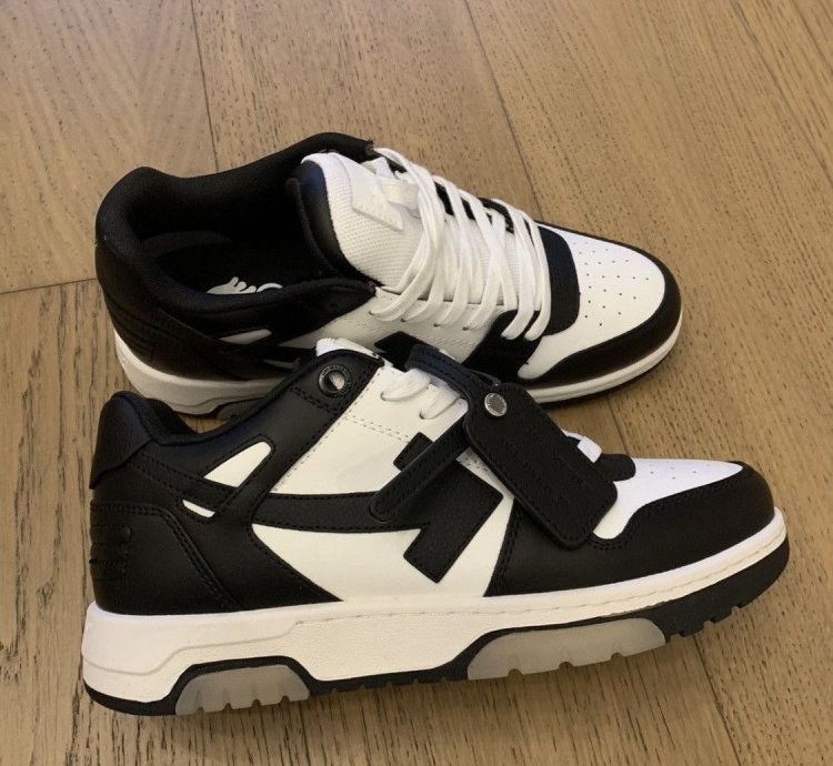 10 Off-white Out Of Office White Black 000 Low Tops