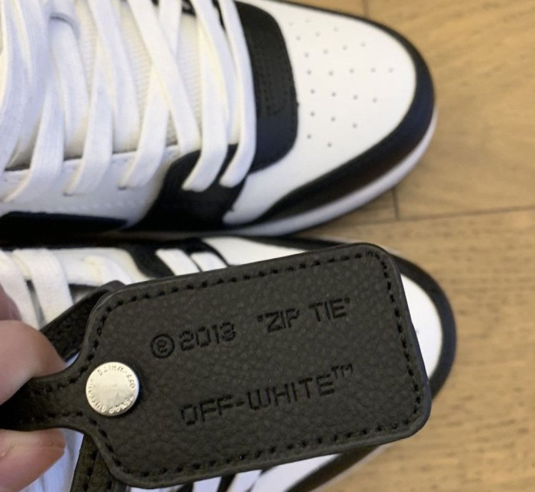 10 Off-white Out Of Office White Black 000 Low Tops
