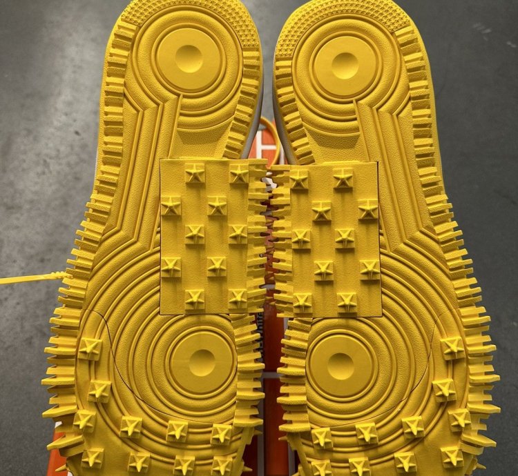 2023 Nike Air Force 1 Mid Sp Off-white Varsity Maize