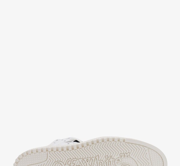 3 0 Off Court Man White Sneakers