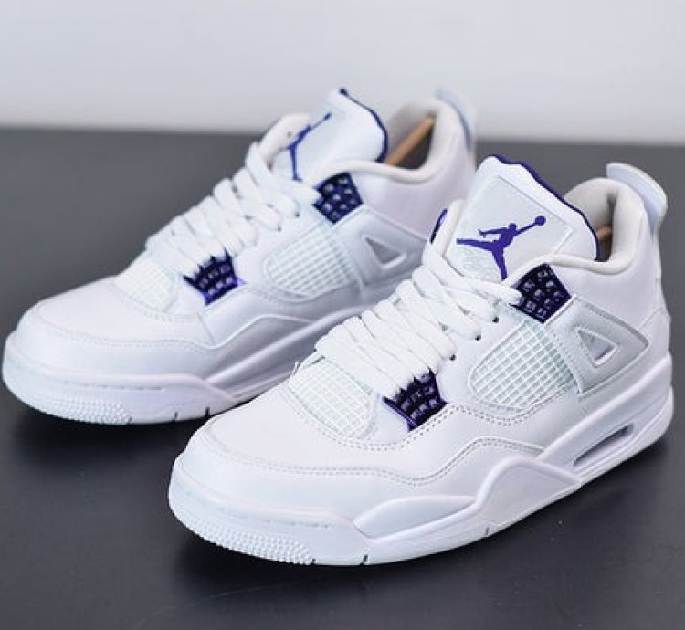 Nike Air Jordan 4 Retro Metallic Purple